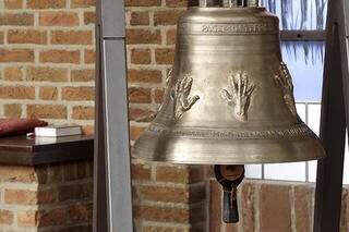 Chorweiler Friedensglocke läutet im Radio