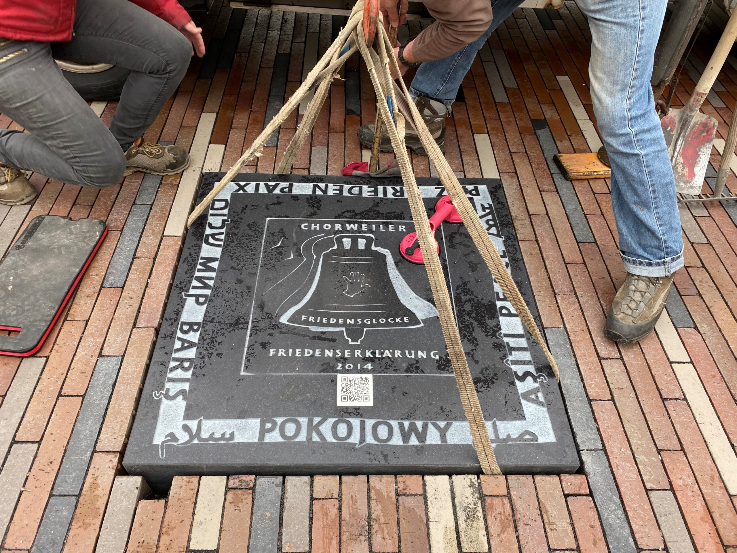 Eröffnung der neu gestalteten Chorweiler-Plätze